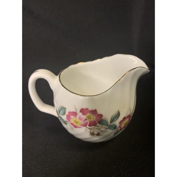 Royal Adderley - Bone China - Creamer With Gold Trim - Floral Pattern - Picture 2 of 6